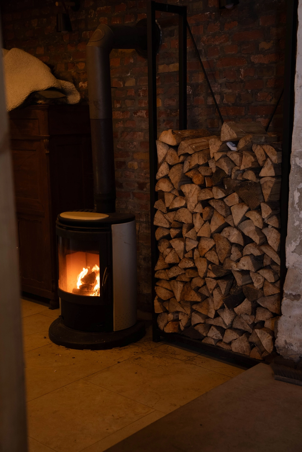 Alpakahof Dingen - Alpaka-Trekking - drinnen